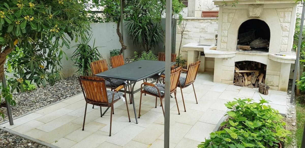 Apartments Mila Makarska Ngoại thất bức ảnh