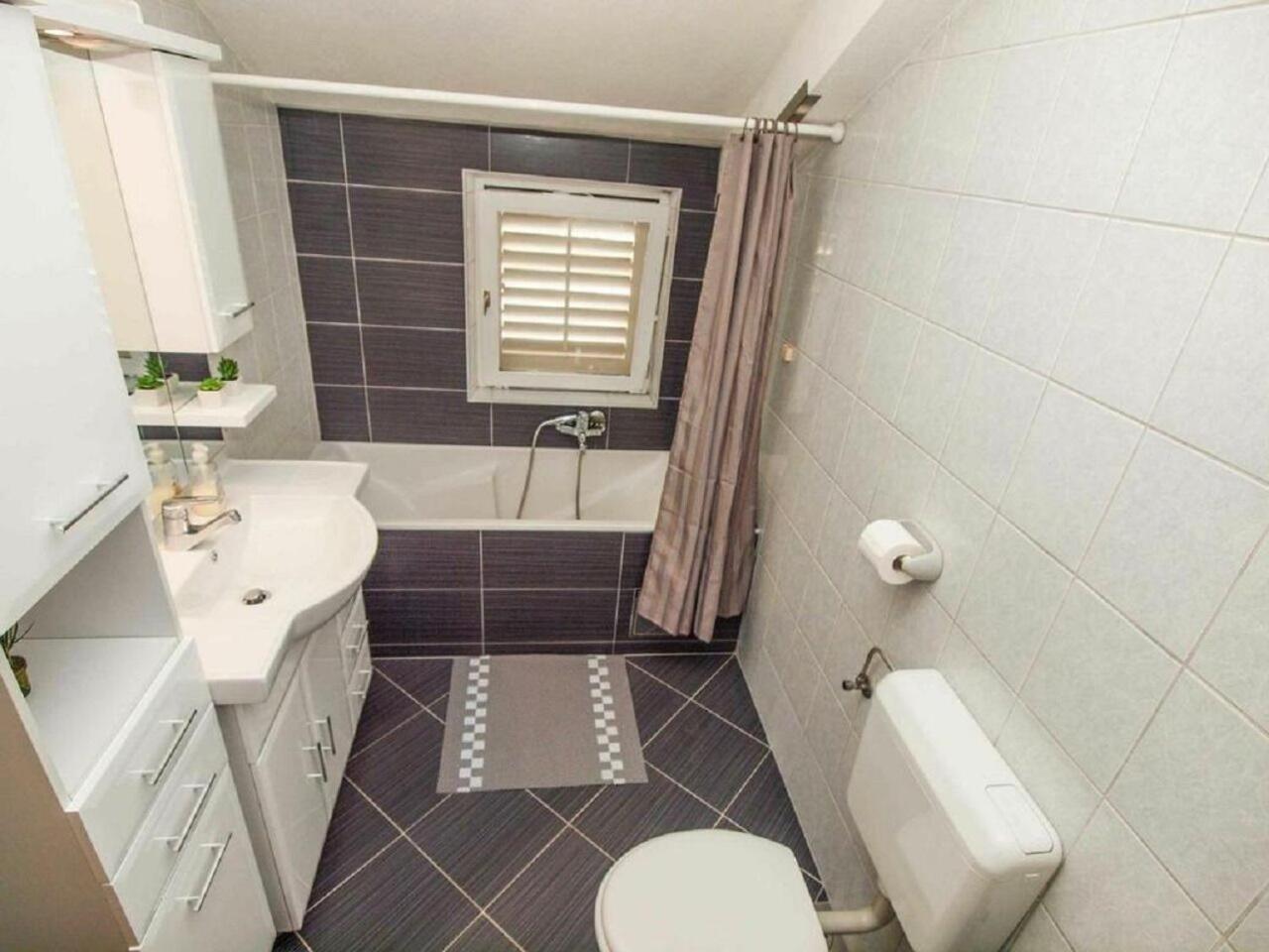 Apartments Mila Makarska Ngoại thất bức ảnh