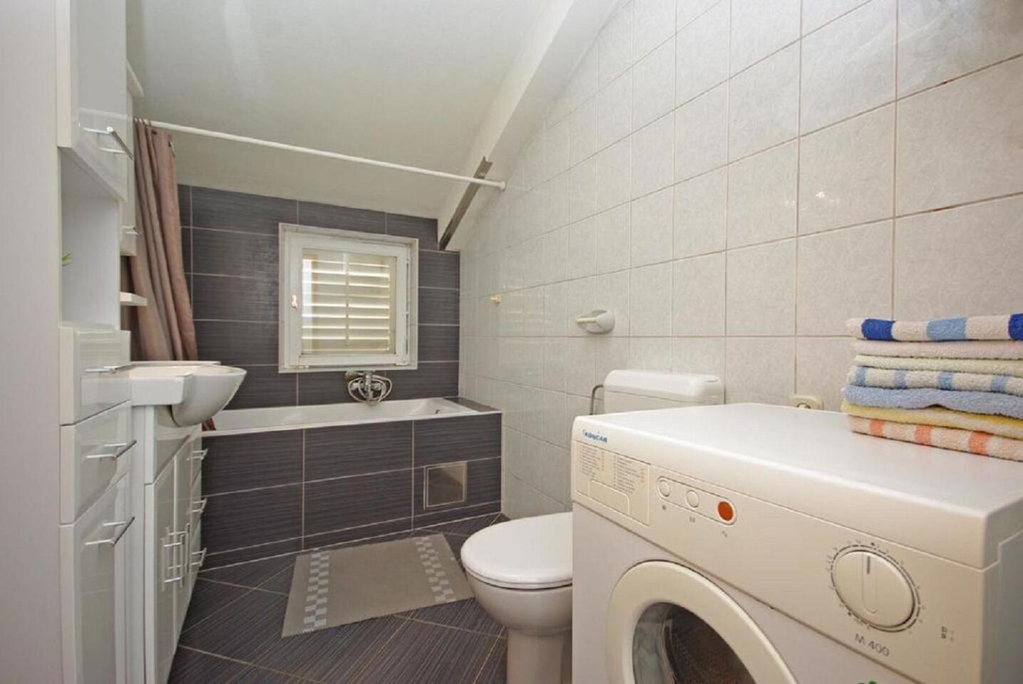 Apartments Mila Makarska Ngoại thất bức ảnh