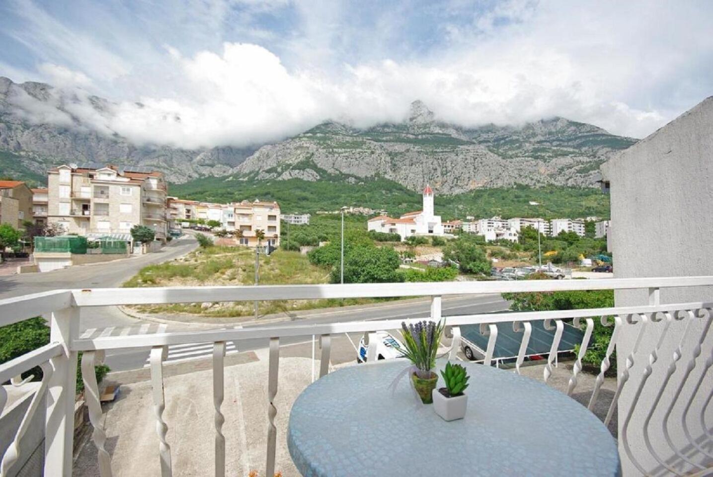 Apartments Mila Makarska Ngoại thất bức ảnh