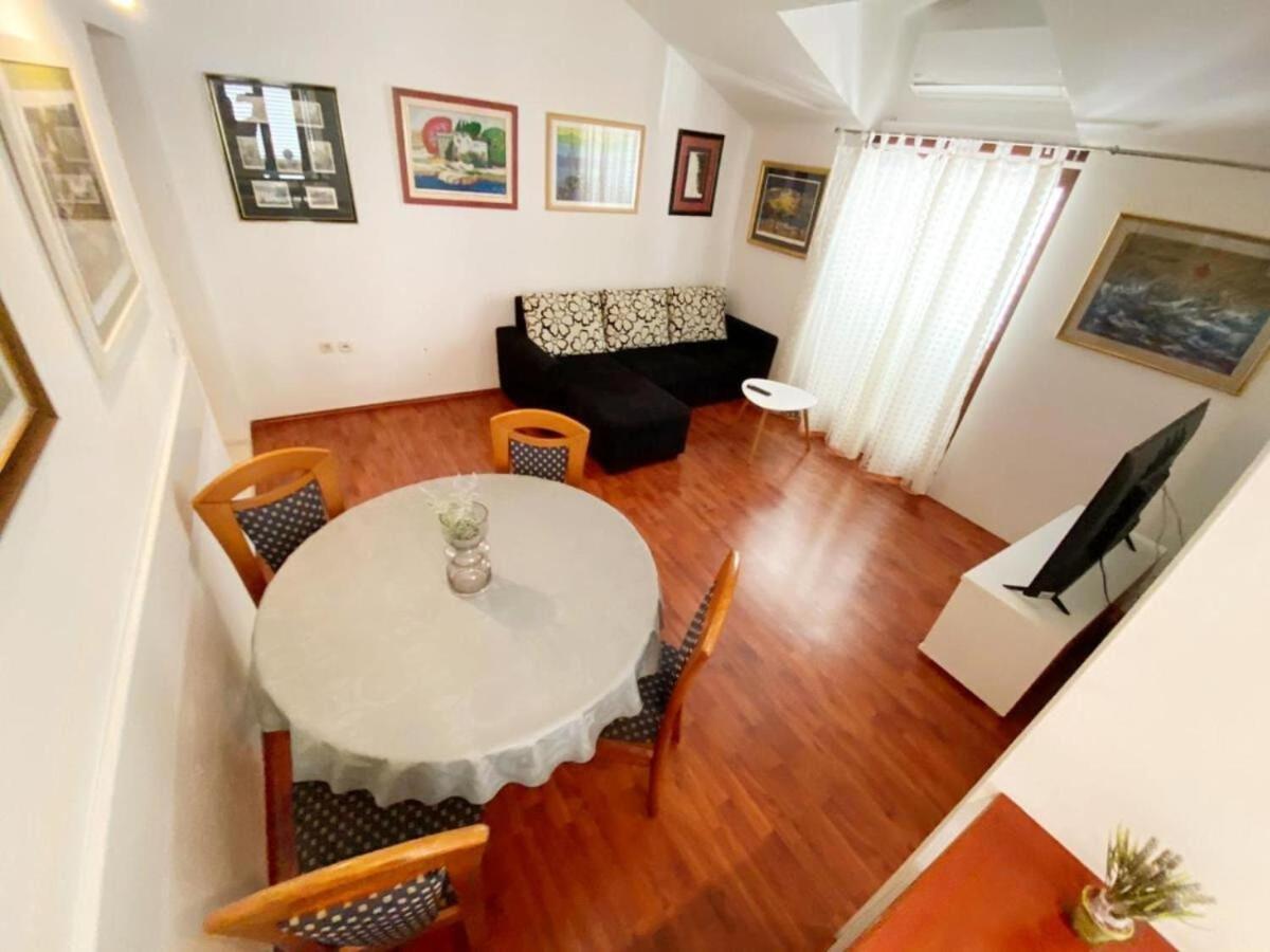 Apartments Mila Makarska Ngoại thất bức ảnh